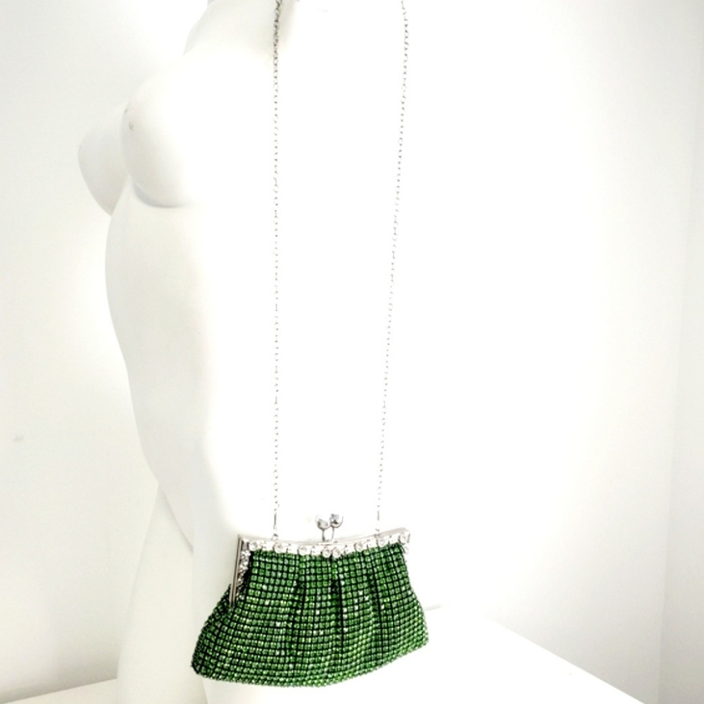 Elegant Green Crystal Clutch With Shoulder Strap - Picture 4 of 5